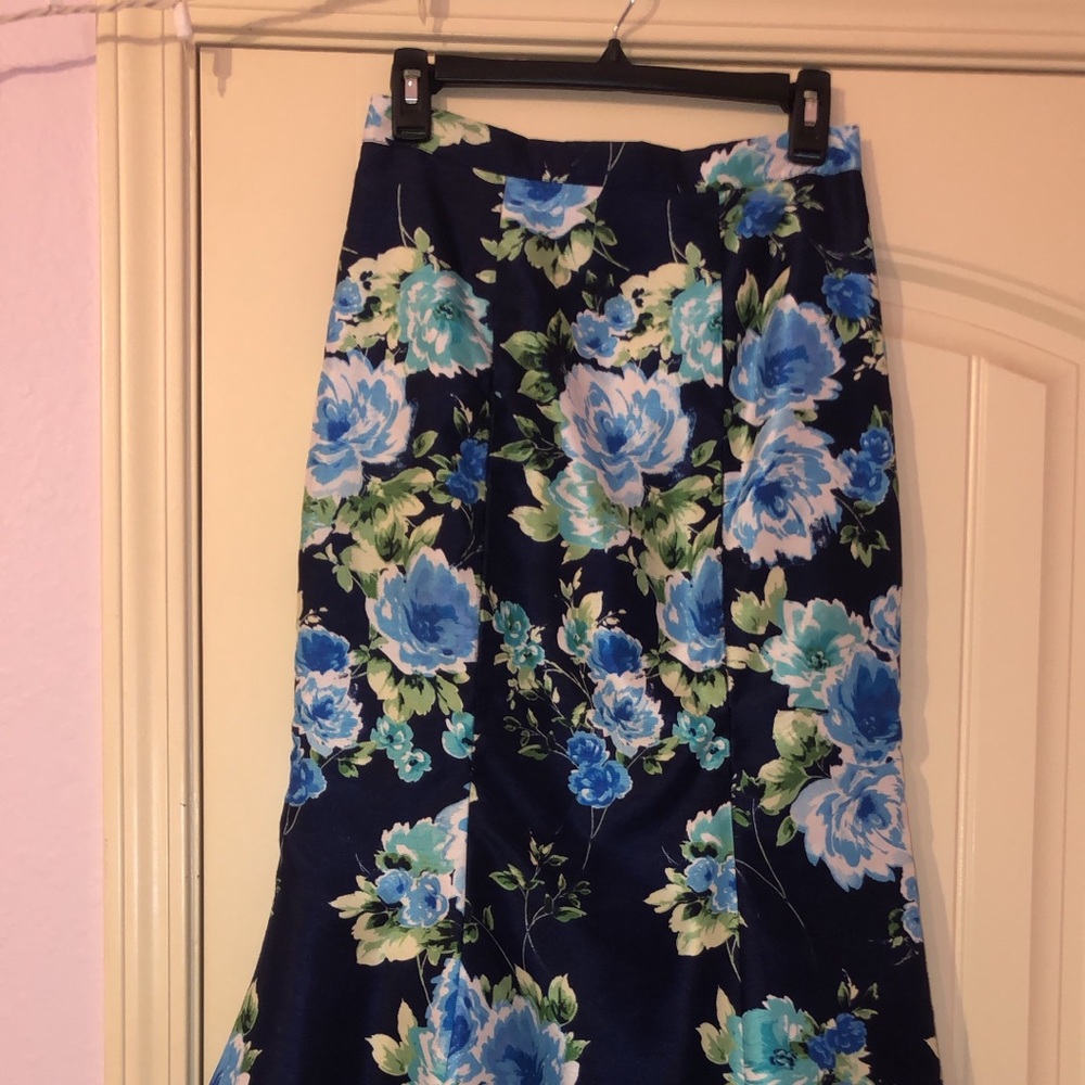 Prom dress!! - Picture 6 of 7